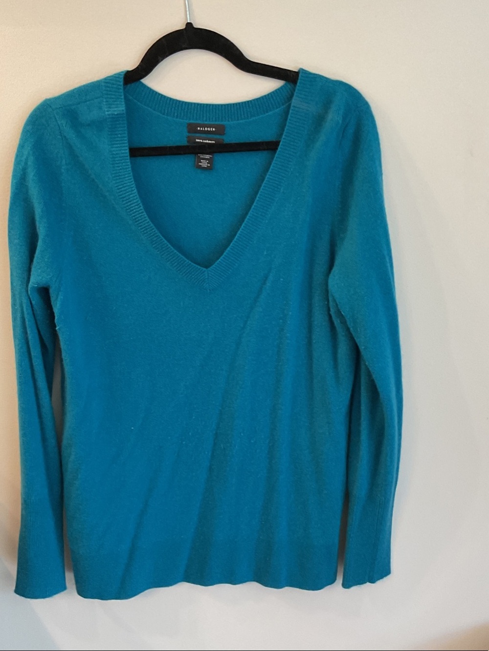 Halogen Cashmere Teal V-Neck Women's Sweater